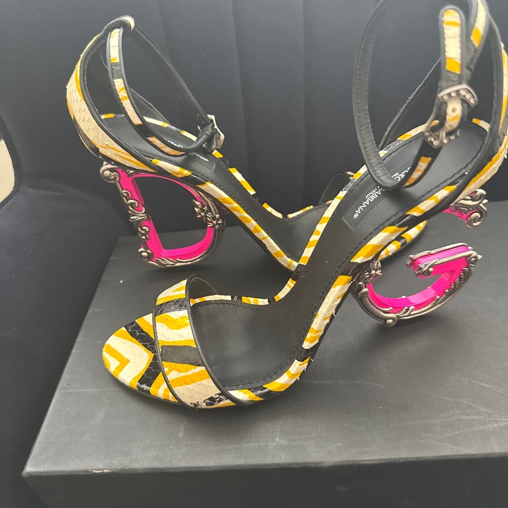 Elegant heels